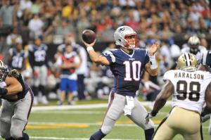 Jimmy Garoppolo leads Pats to comeback win vs The Saint (Photo: Keith Nordstrom/NewEnglandPatriots.Com)
