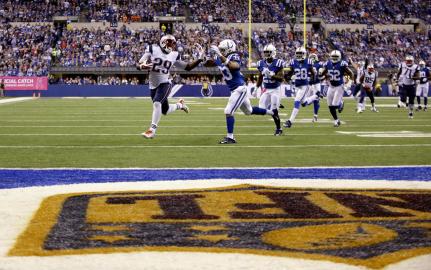 LeGarrette Blount runs for a 38-yard touchdown after the Colts botch an on-side kick (AP Photo/AJ Mast)